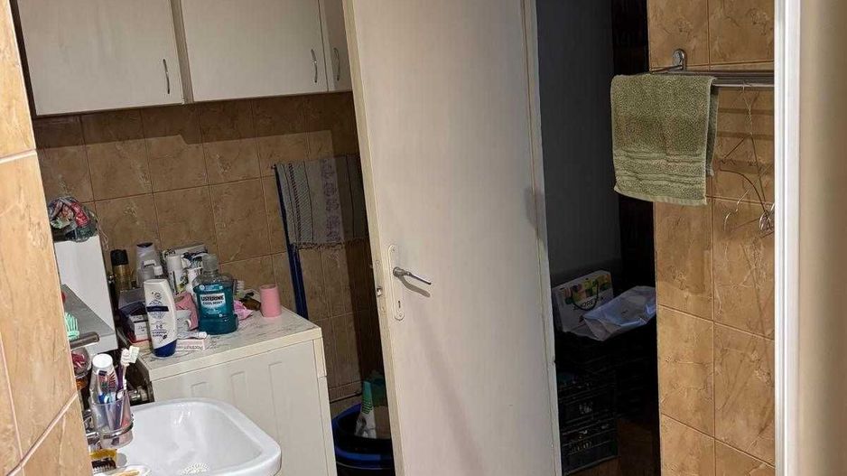 Vand apartament cu 3 camere in Calea Plevnei, zona SPA Orhideea - Poză 3
