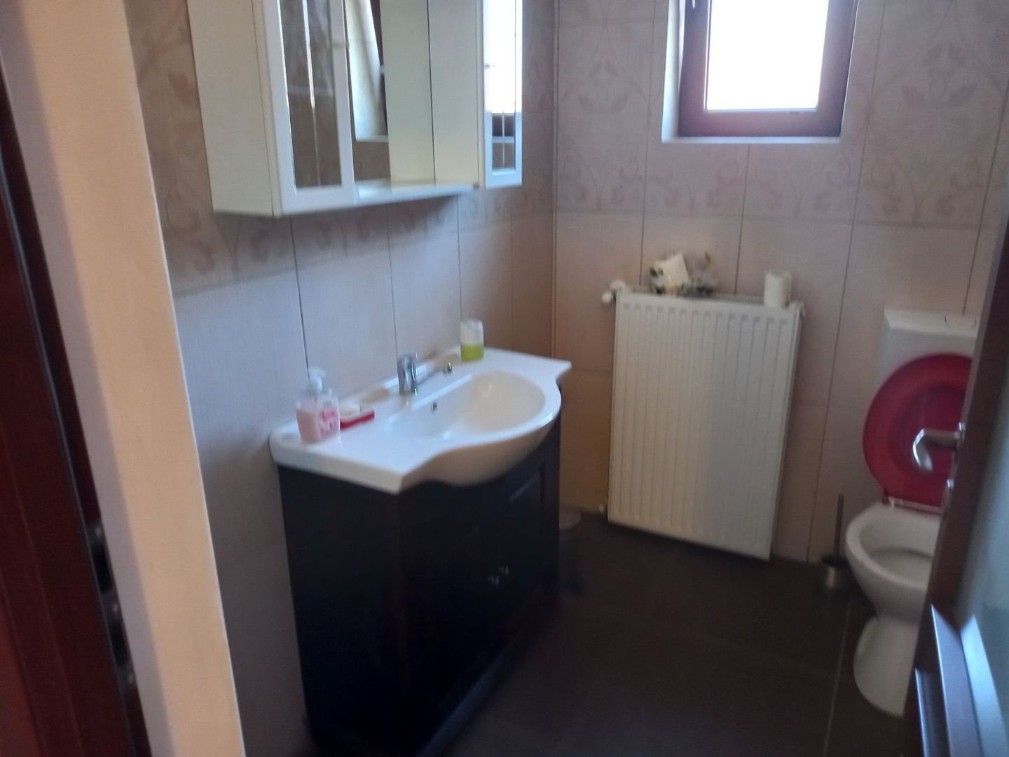 BRASADAS vinde casa in zona TITULESCU cu 5 camere si teren 350mp - Poză 19