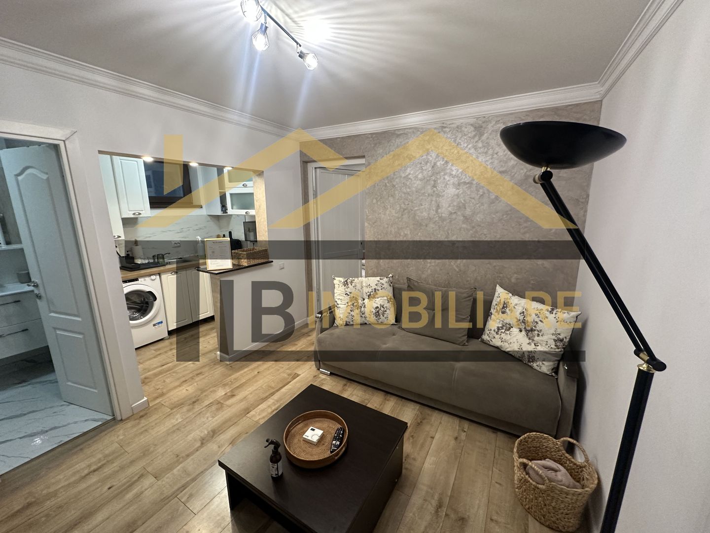 Garsoniera, decomandata, 50mp, zona UMFST - Poză 1