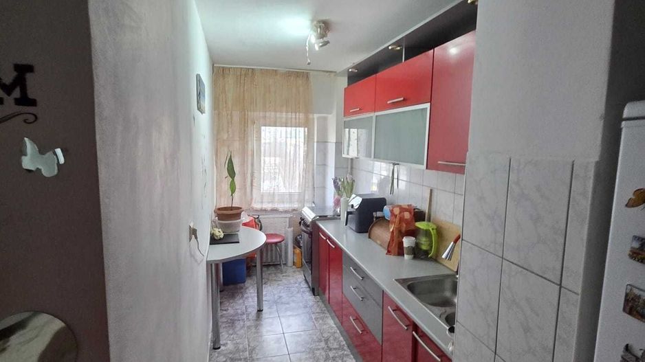 Vanzare Garsoniera Mall Vitan, 40 mp, Bloc 1991 Anvelopat  Perfect Investiție - Poză 3