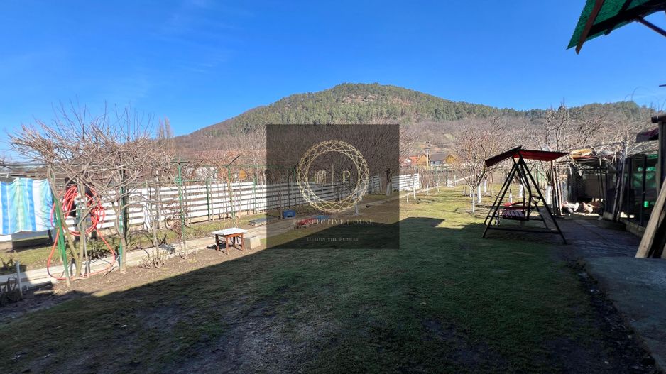 Casă pretabila 2 familii | 280 mp utili| 1350mp Teren | Garaj - Poză 13