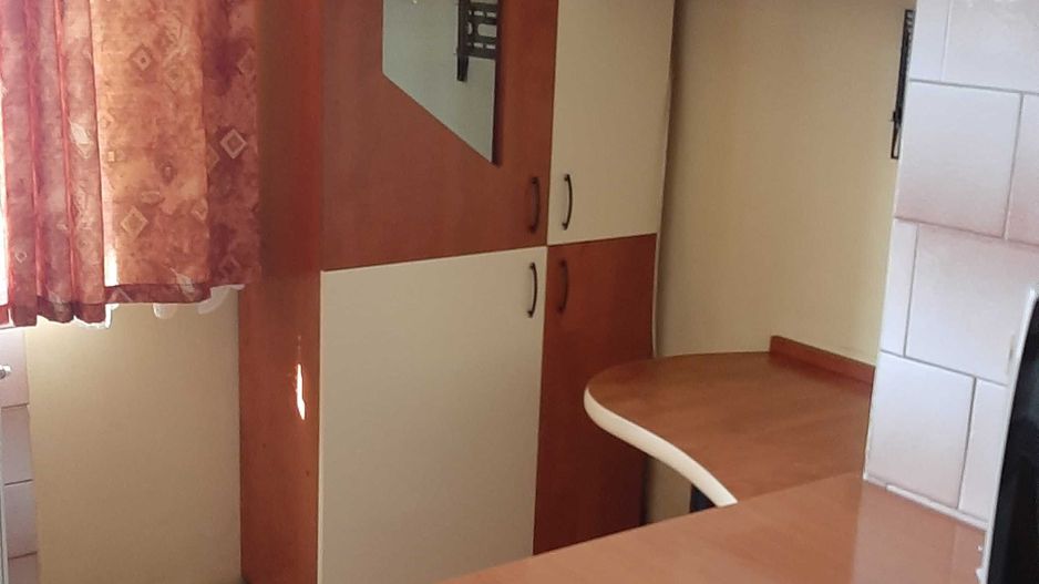 Apartament decomandat cu 3 camere confort 1 sect.4 Aparatorii Patriei - Poză 4