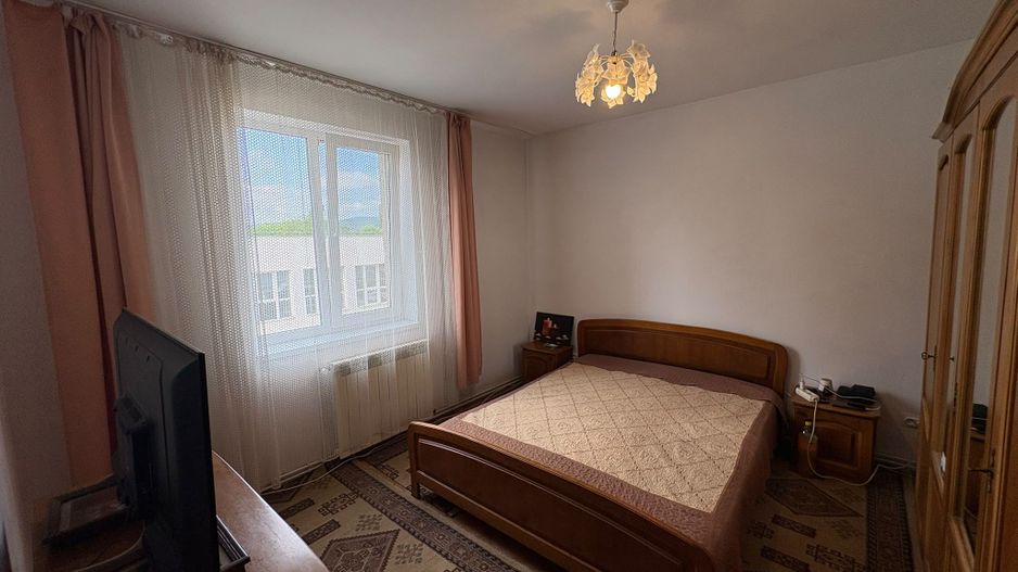 Apartament 2 camere de închiriat zona lenin etaj 1 mobilat complet - Poză 5