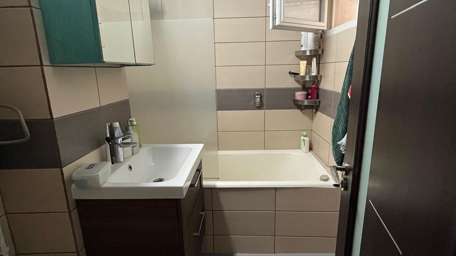 Apartament 3 camere de inchiriat - Poză 7