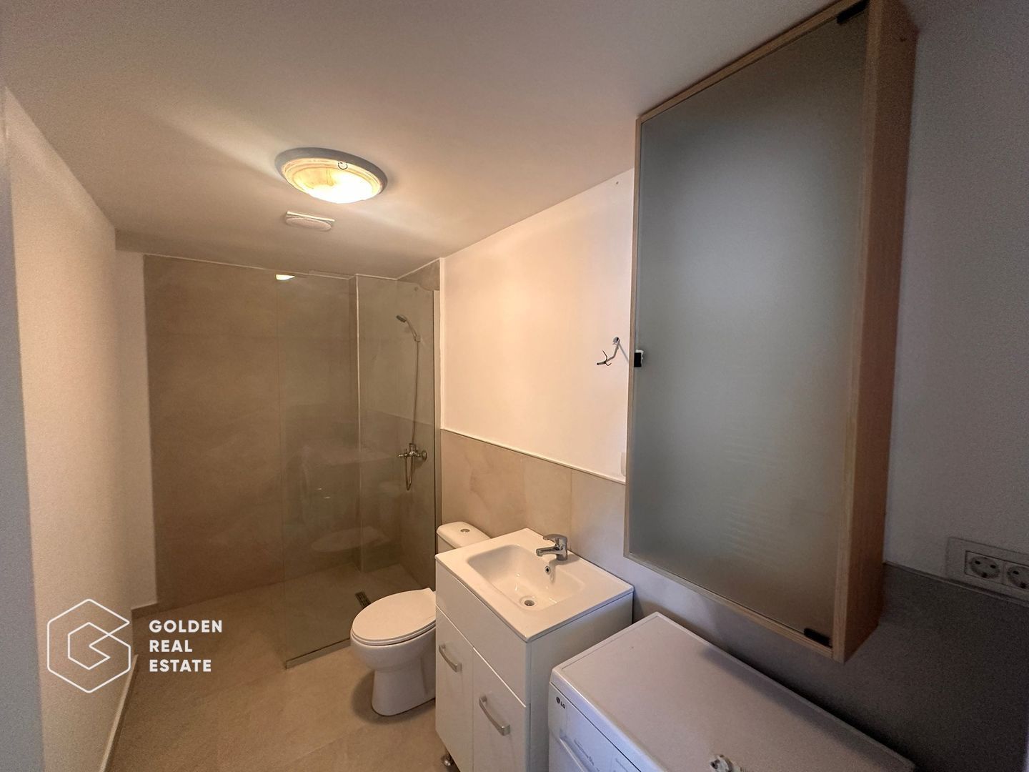 Apartament superb, 3 camere, 2 bai, prima inchiriere, et1/1 Micalaca - Poză 12