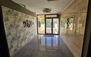 Spatiu comercial, Damaroaia/ Petrom City, terasa 37mp+boxa+2locuri par - Poză 1