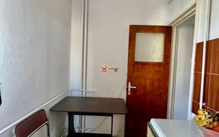 Garsonieră ultracentrală, Piața Unirii, Iași – Bloc Tarom - Poză 6