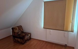 Casă înșiruită tip triplex – zonă liniștită. - Poză 3