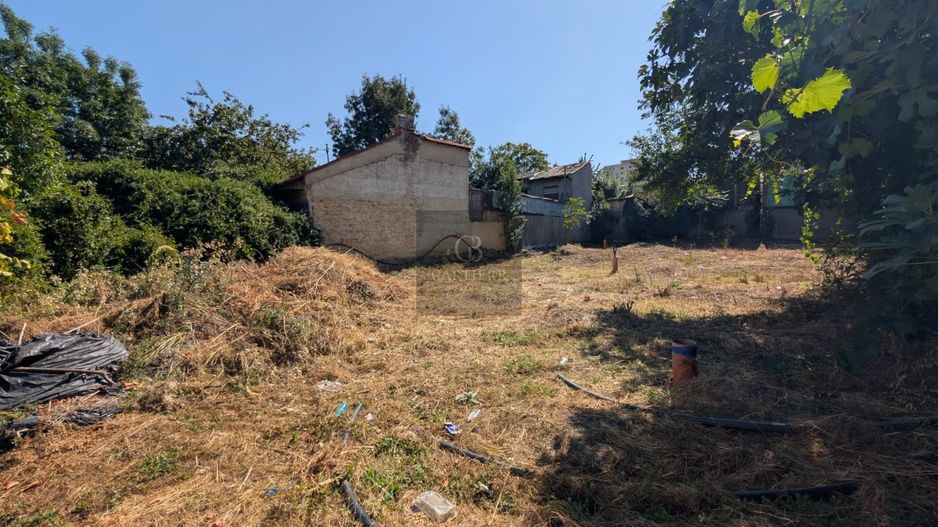 TEREN 490 MP | PROIECT AUTORIZAT PENTRU S+P+2E+M - Poză 1