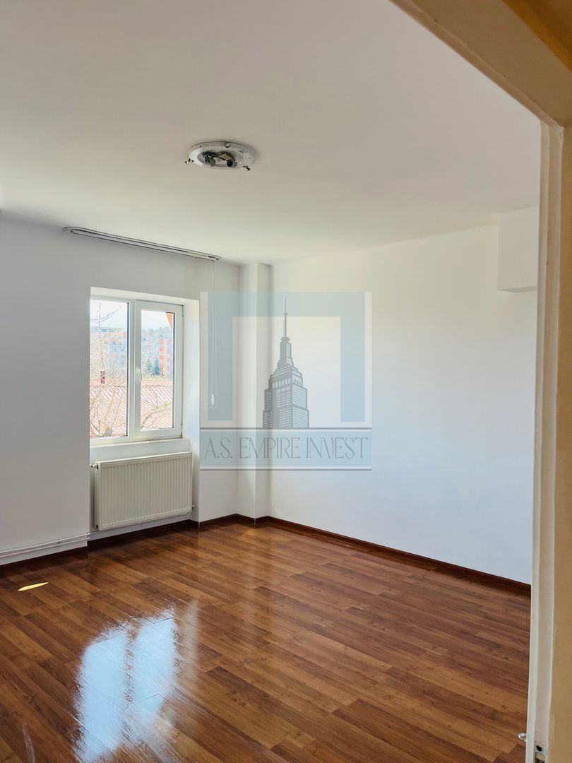 Apartament 2 camere decomandat - zona Centrul Civic - Poză 3