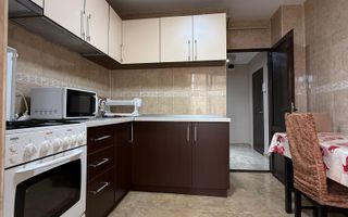 APARTAMENT 3 CAMERE, I.C. FRIMU, 450 EURO/LUNA - Poză 5