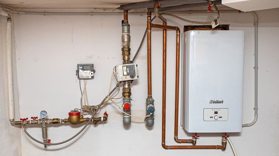 Vilă, singur în curte, central, Oradea 128 mp. 800  E/lună. Comision 0 - Poză 41