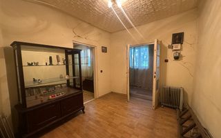 Casuta batraneasca cu teren 184 mp - Poză 8