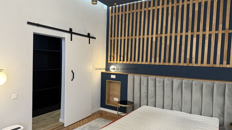 Apartament de vanzare curte comuna| Investitie | Piata Mihai Viteazu - Poză 2