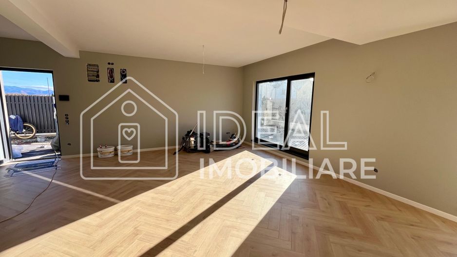 Apartament premium cu 4 camere și curte proprie – parter - Poză 1