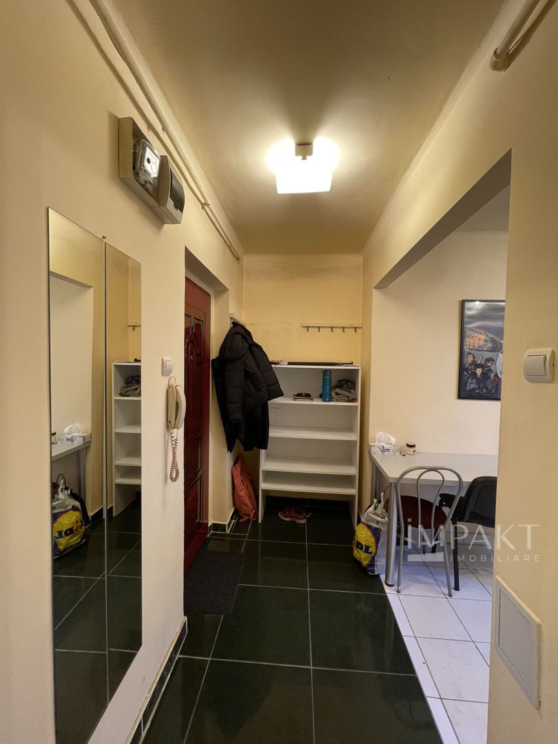 Apartament cu 2 camere langa Teatrul national (centru) - Poză 3