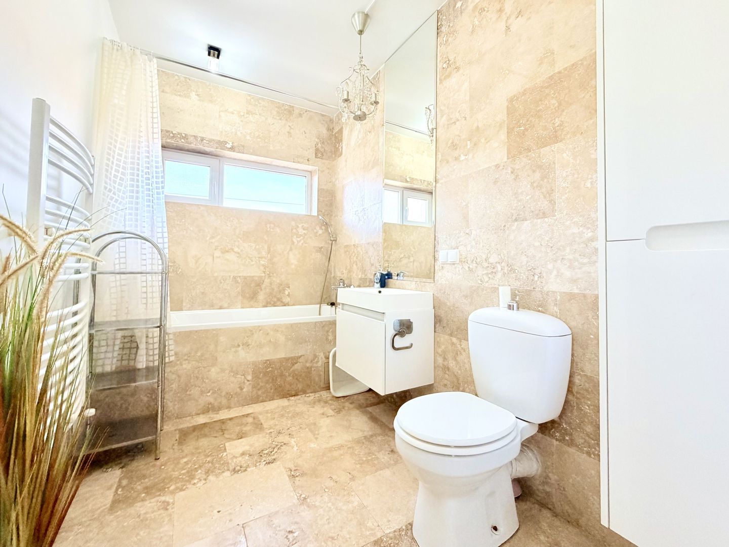 Apartament elegant -curte proprie - garaj - Poză 27