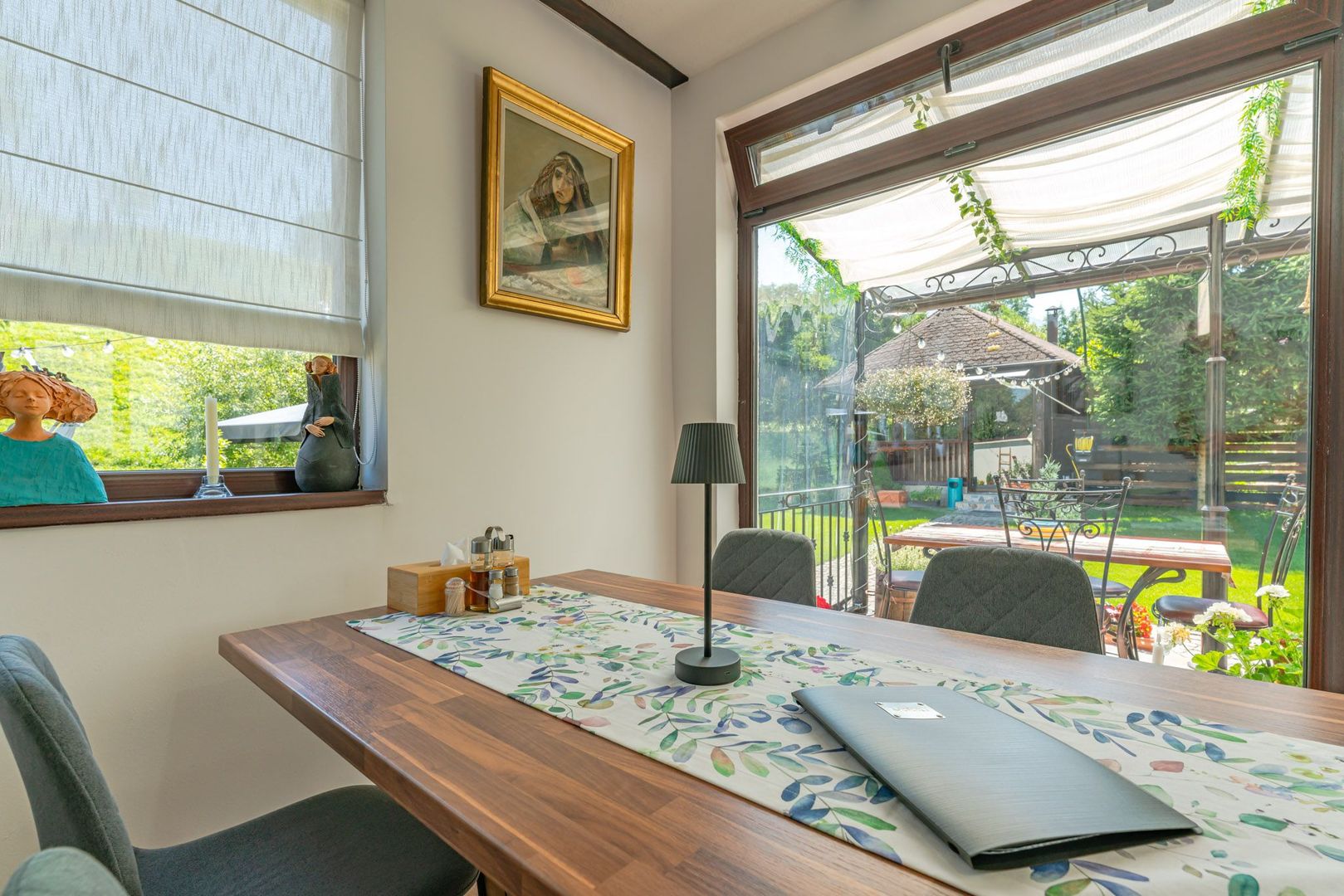 Pensiune de vânzare în Bran, cu rating 9.8 Booking și 4.9 Google - Poză 18