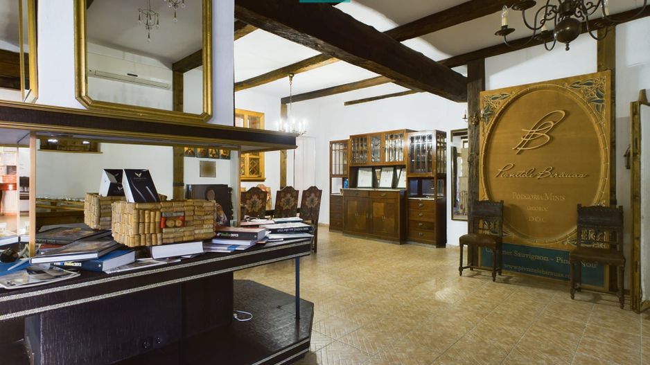 Spațiu comercial - Crama Pivnițele Birăuaș - Poză 11