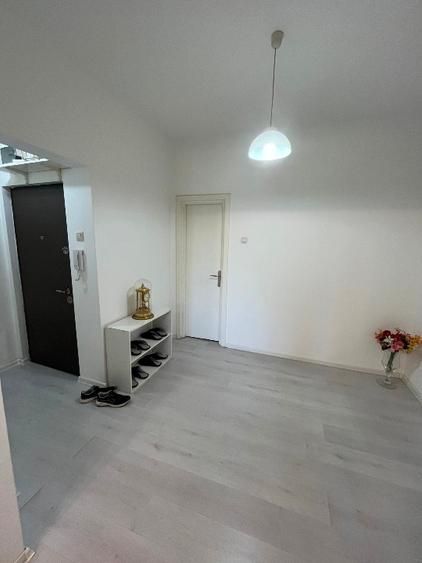 Central | 3 camere | Etaj Intermediar | Garaj+Boxa | Vedere spre Bega. - Poză 4