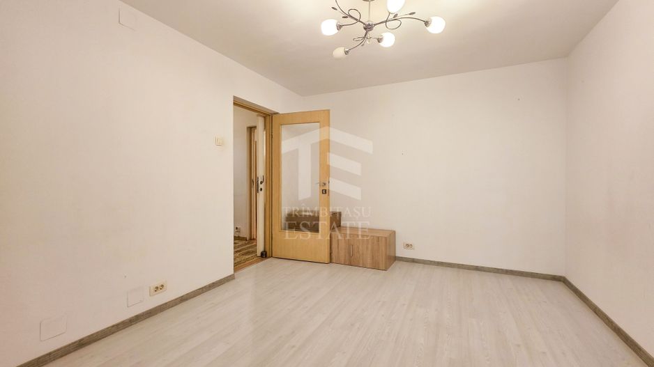 Apartament 4 camere vânzare Șos. Alexandriei 13, Sector 5, lângă Lidl - Poză 2