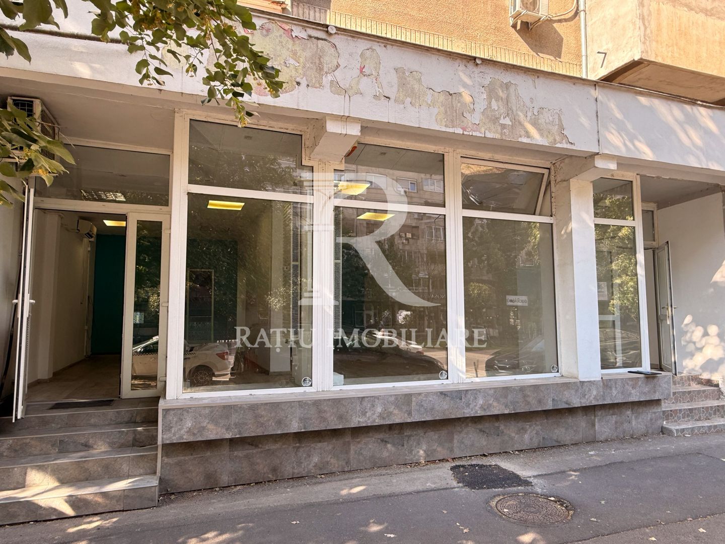 Spațiu comercial de închiriat | Bulevardul Dacia | Oradea - Poză 13