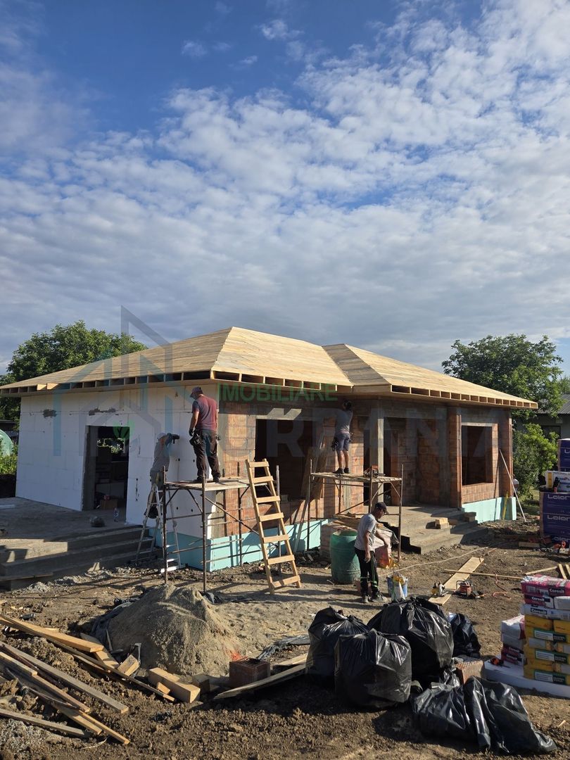 Casă de vânzare în Tomesti, 3 camere, 107 mp utili, teren 500 mp, 180.000 euro - Poză 5