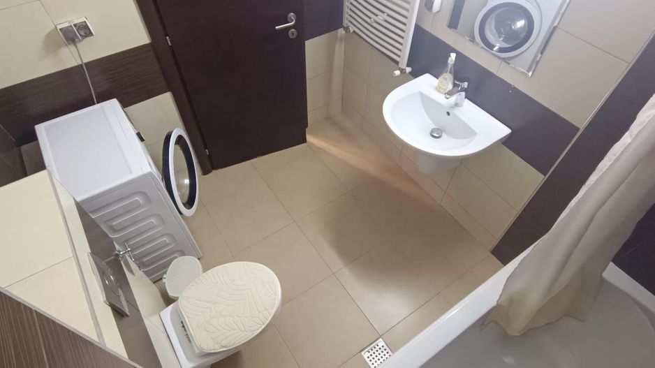 Apart. 2 cam. mare + Parcare + Terasa ! Sector 6 - Poză 4