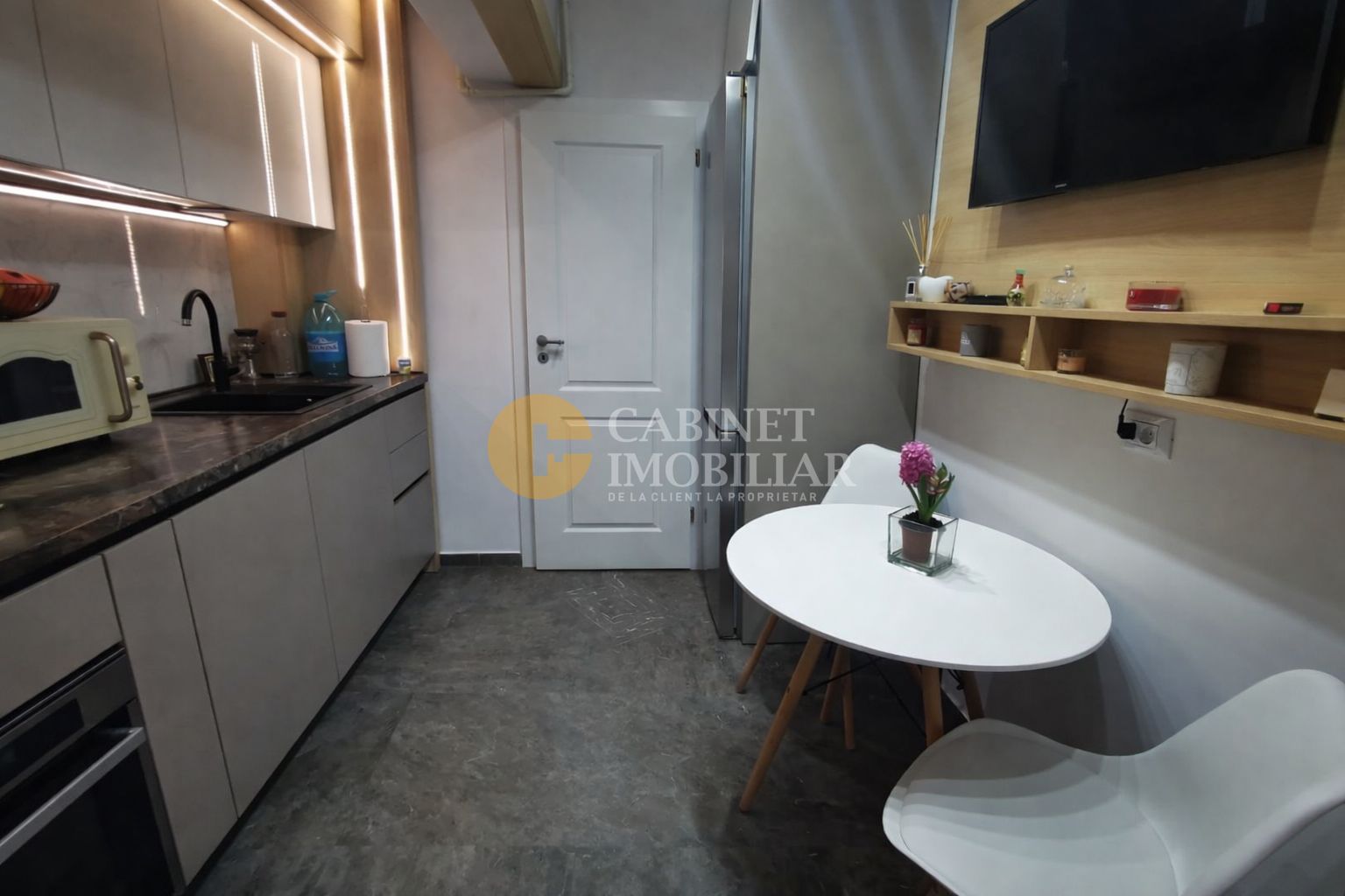 2 camere decomandat | etaj 3/10 | Mobilat&Utilat | CUG | Parcare subterană+Boxă - Poză 9