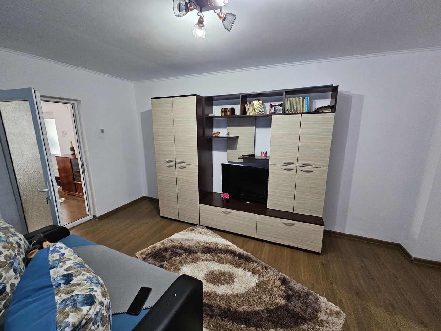 Casa 127mp mobilata/utilata+ anexa+garaj+beci+teren intravilan 1233 mp - Poză 6