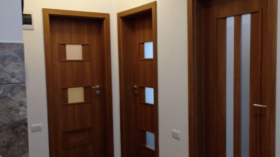 De vânzare ap 2 camere decomandat zona Militari Residence - Poză 2