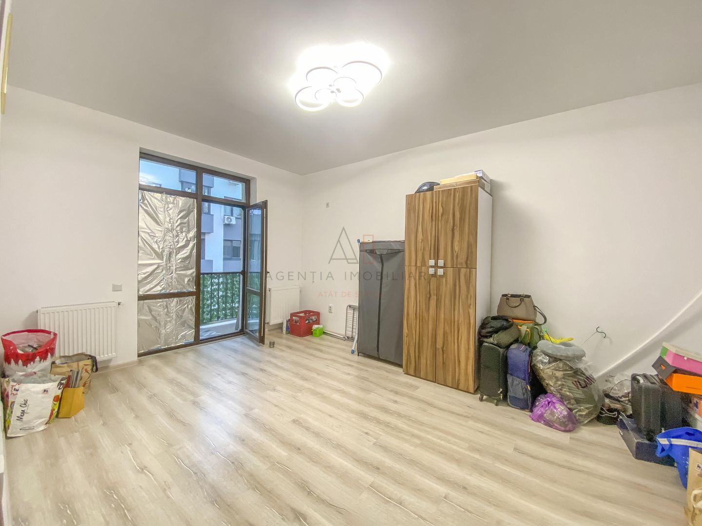 3 camere I Loc Parcare I 2 bai - Poză 8