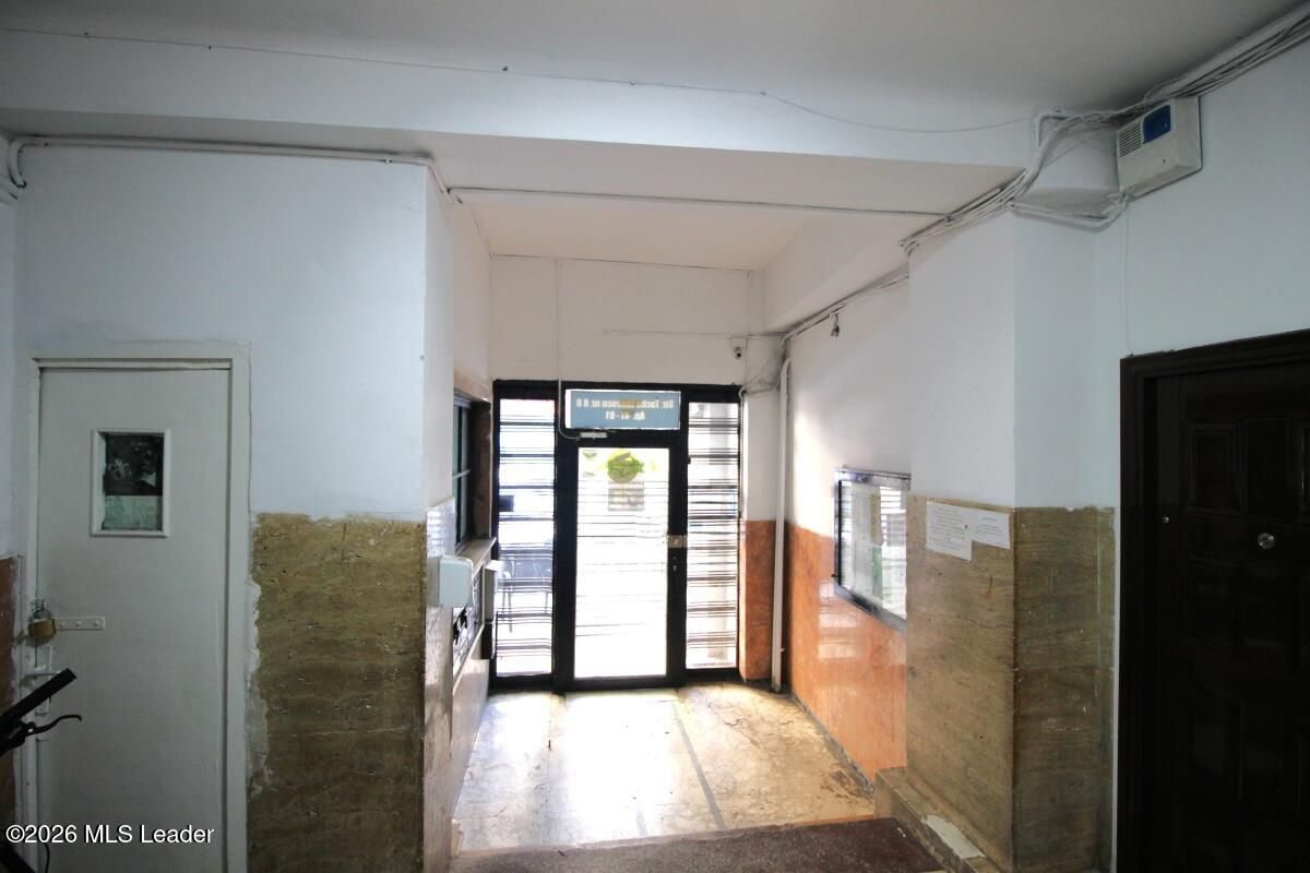 Piata Romana, 4 camere 138 MP total, Etaj 2/9, renovat - utilat, liber - Poză 54