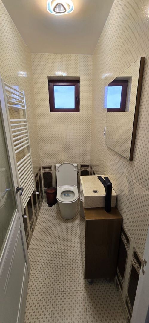 Casă De Închiriat  | Ideală Pentru Locuință Sau Afaceri - Poză 13