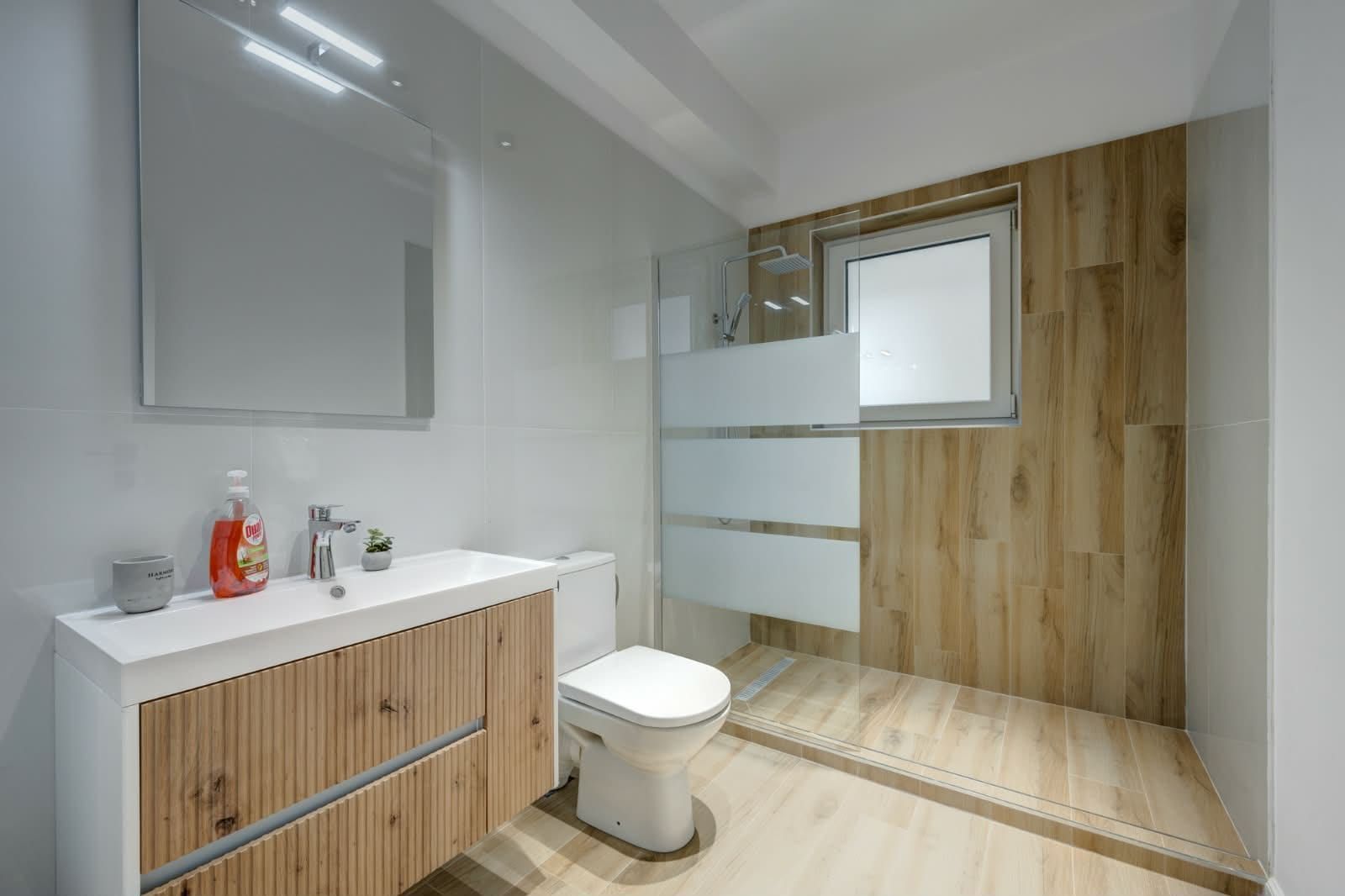Casă Elegantă cu Curte Privată | 4 Camere | Prima Inchirere | Tunari - Poză 4