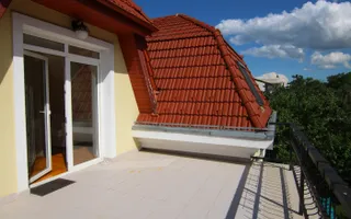 Casa individuala situata la 2 minute de Parcul Engels ! - Poză 32