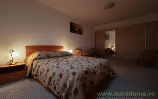 Casa renovata, mobilata si utilata complet - Poză 23