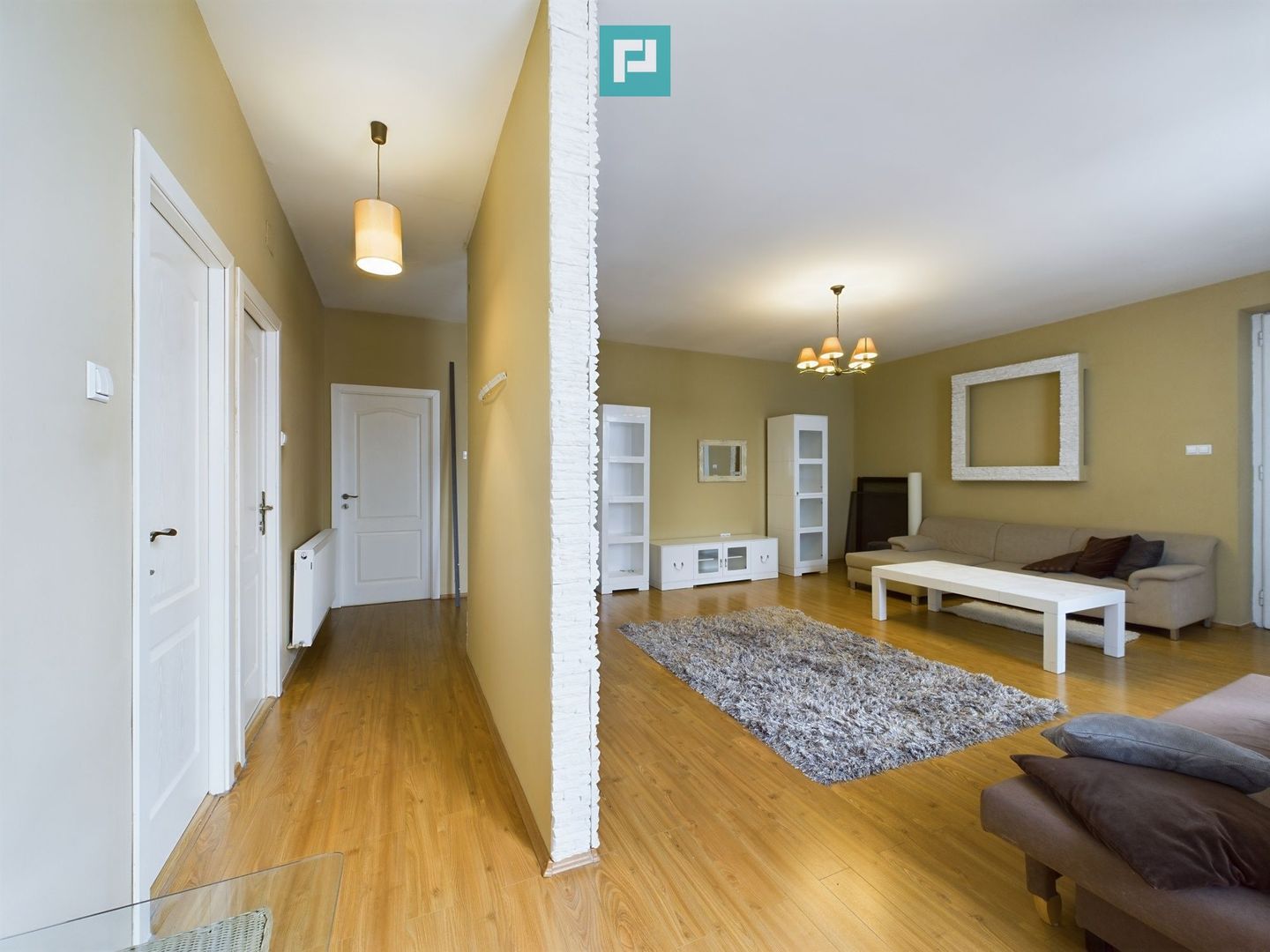 Apartament cu 3 camere Ultracentral - Poză 14