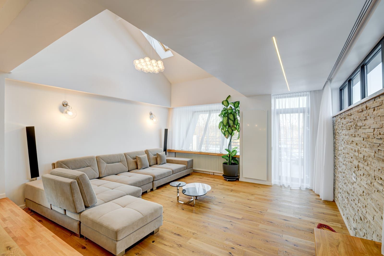 Casa de inchiriat | Lux | sistem smart home | pe malul lacului Buftea - Poză 2