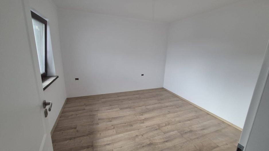 Casa noua individuala, P+E, Cetate, 120 mp, 3 bai - Poză 12