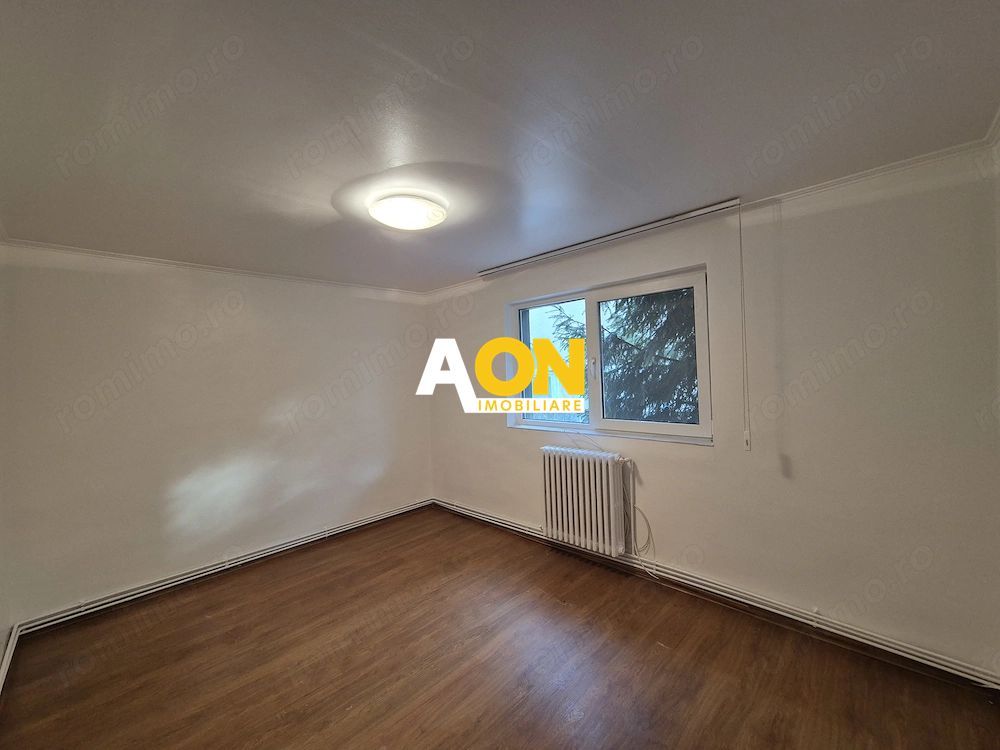 Apartament 2 camere parter inalt, Cetate - Poză 2