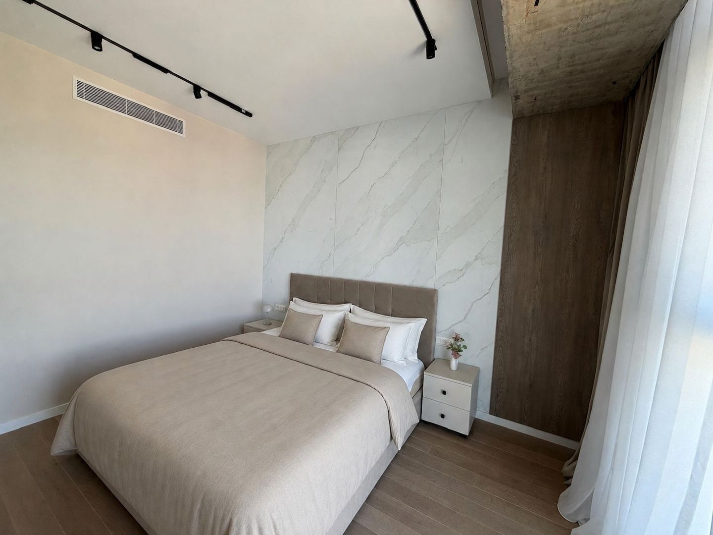Apartament elegant cu 4 camere | UpSite | Facilități premium - Poză 14