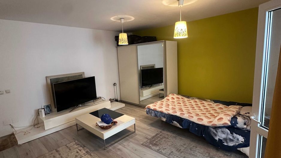 Garsoniera spatioasa,mobilata si utilata,pret corect - Poză 5
