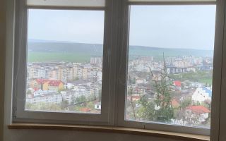 Vila de închiriat în Copou, Iași – ideală pentru sediu de firmă sau reședință - Poză 2
