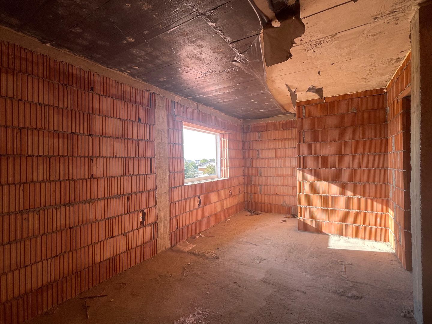 Casă individuală cu 6 camere și teren generos de 735mp |Moșnița Veche| - Poză 7