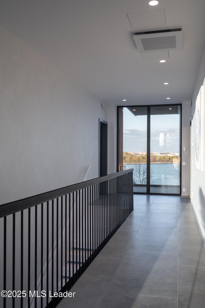 Smart-Home nZEB spectaculoasa Bucuresti Sector1 cu deschidere lac - Poză 38