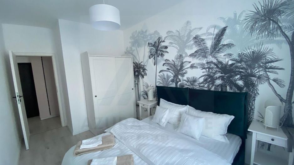 Apartament modern 3 camere balcon 5 mp utili si parcare zona Centrala - Poză 10