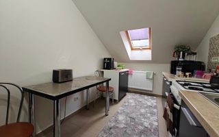 Mobilat si utilat. Loc de parcare. Zona excelenta - Poză 13