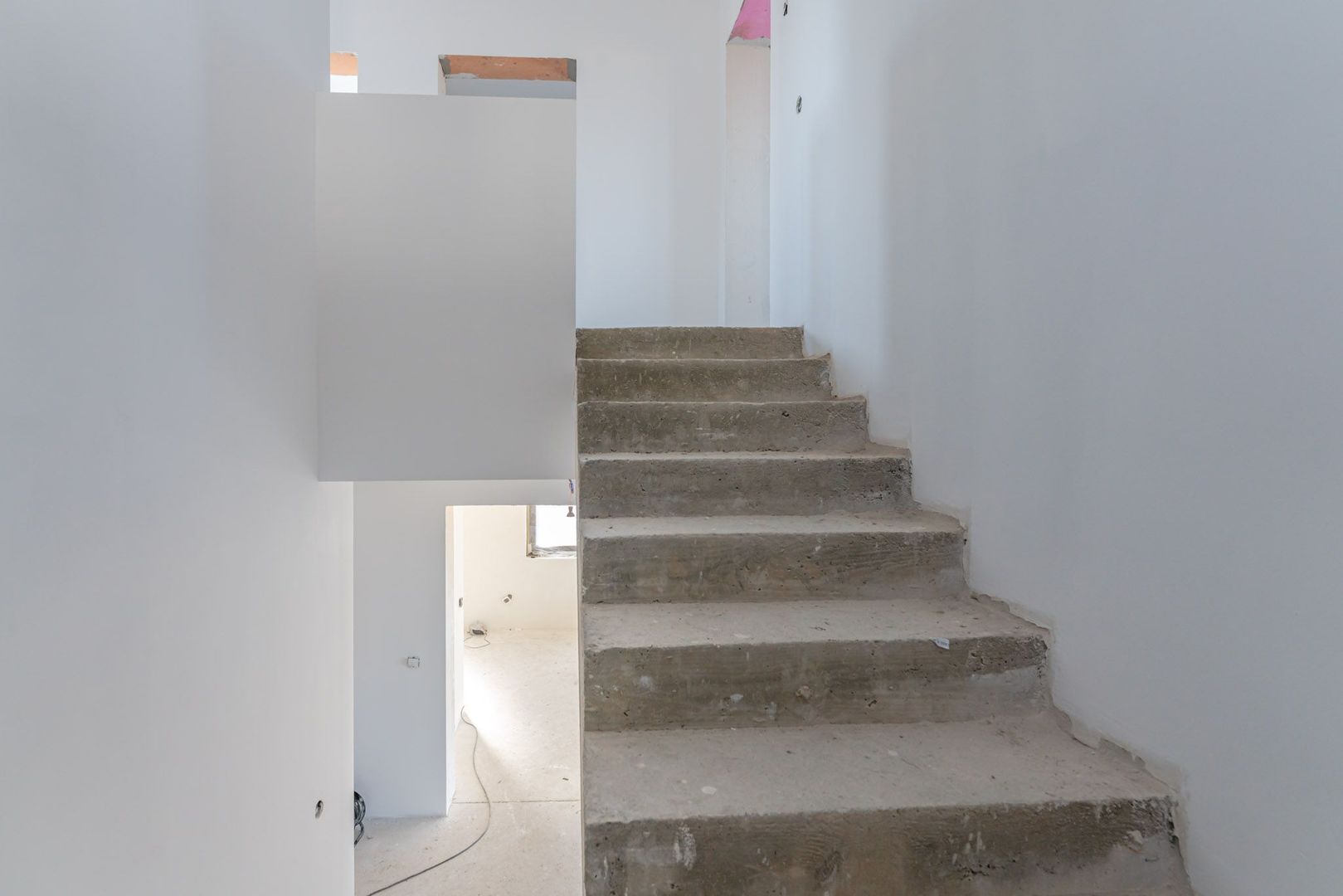 Casă nouă în Bod, P+M, de vânzare "la alb" sau "la cheie" - Poză 11