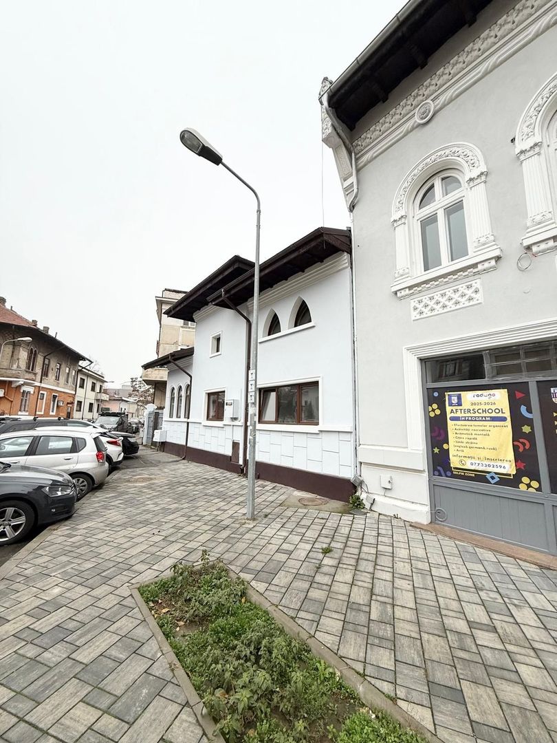 Vila individuala Icoanei Dacia - Poză 3